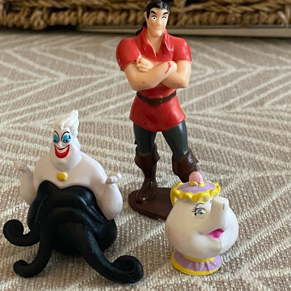 Mini Disney Villains Little Mermaid Ursula, Beauty & the Beast Gaston & Mrs Pots